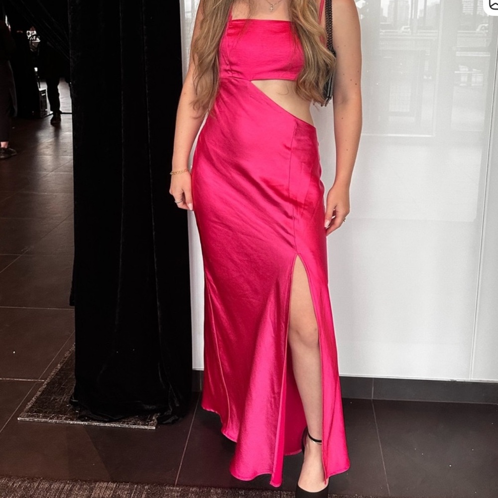 Dynamite Fuchsia Satin Skirt